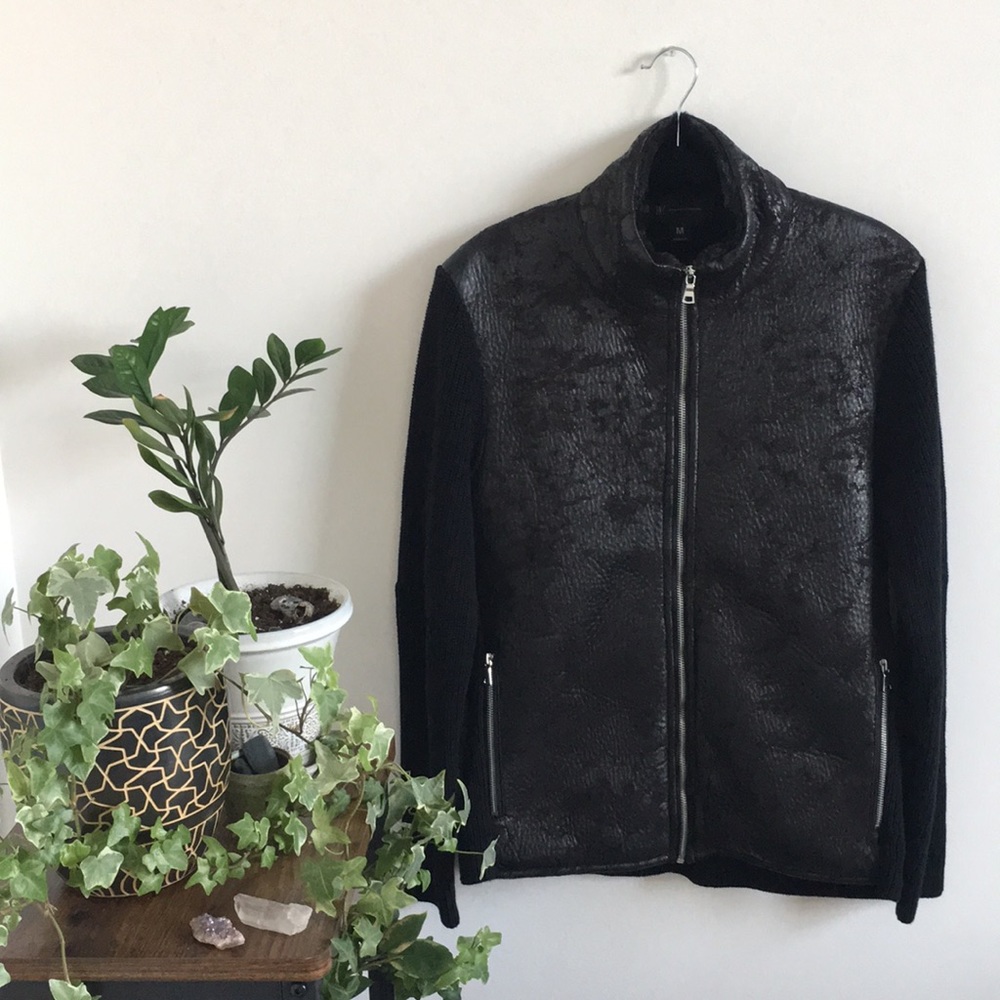 Men’s Fur Lined Zip-Up Sweater